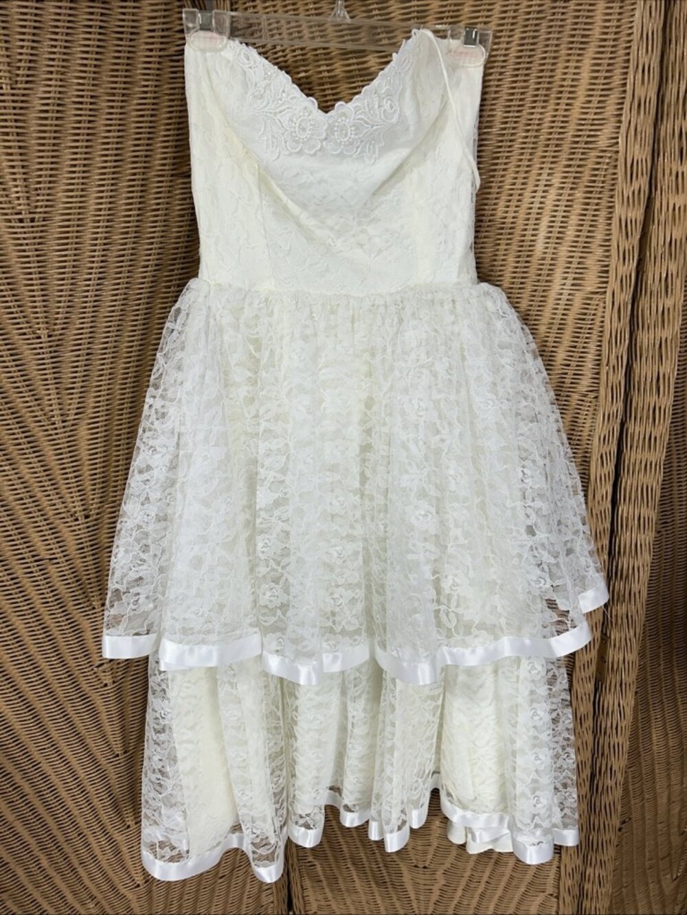 Budget Bridal Vintage White Lace Dress 1980 Two Tier